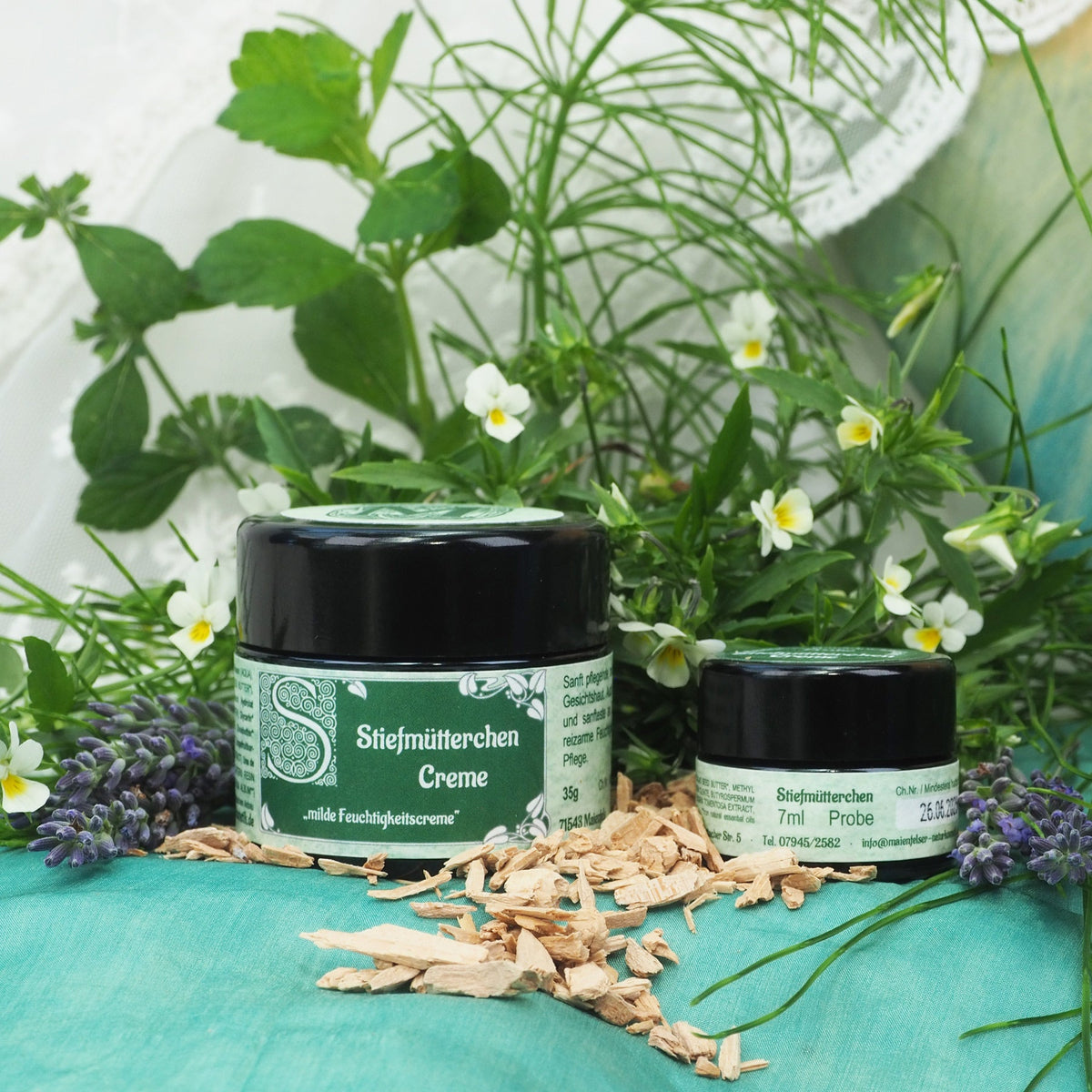 Stiefmütterchen Creme